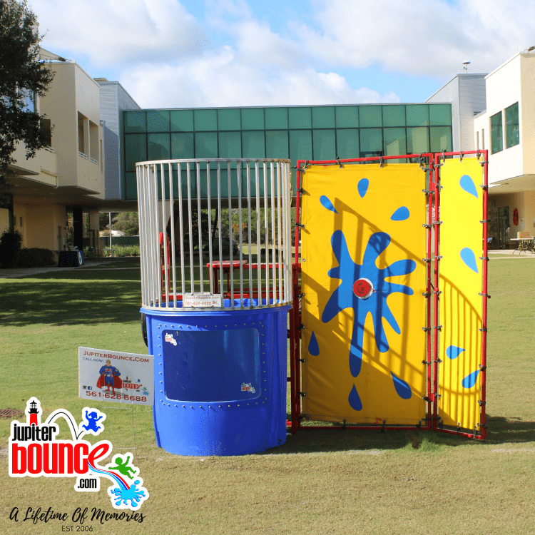 Dunk Tank *(7 foot wide gate clearance)  **