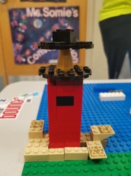 20181107 185107 1611675781 Lego Table